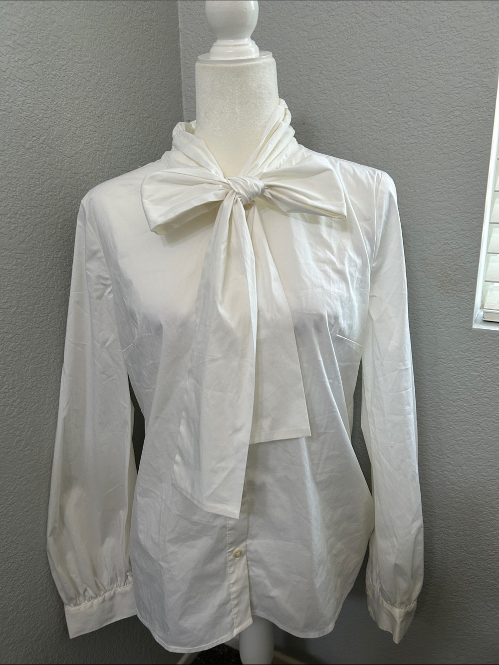 New Halogen White Tie-Neck Button-Down Blouse